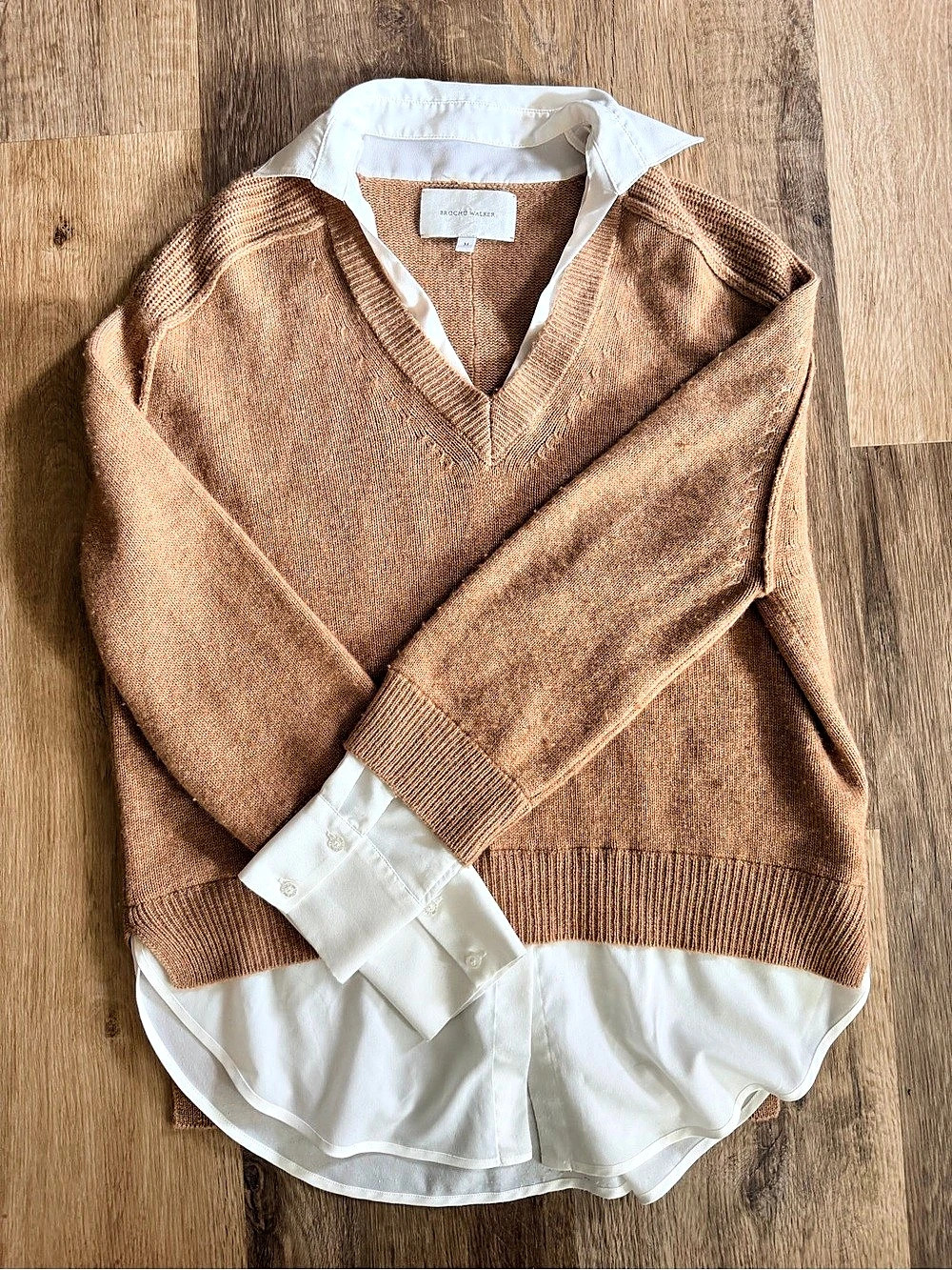 Brochu Walker The Looker Layered V-Neck Cashmere V-Neck in Brown & White Medium